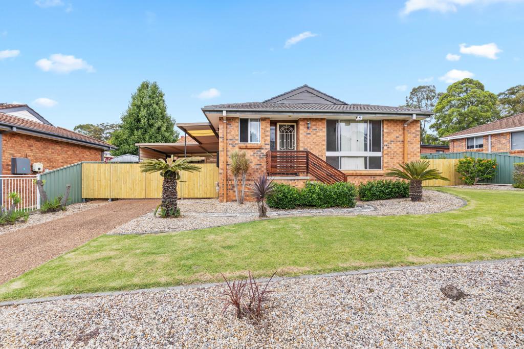5 Crozier St, Eagle Vale, NSW 2558