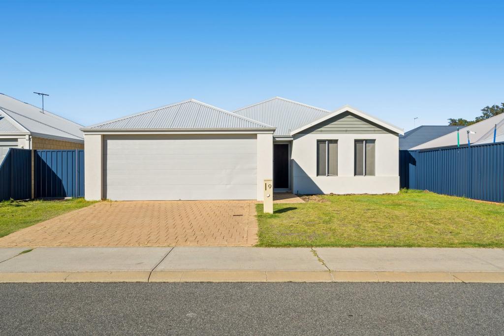 9 Sarsaparilla Rmbl, Byford, WA 6122