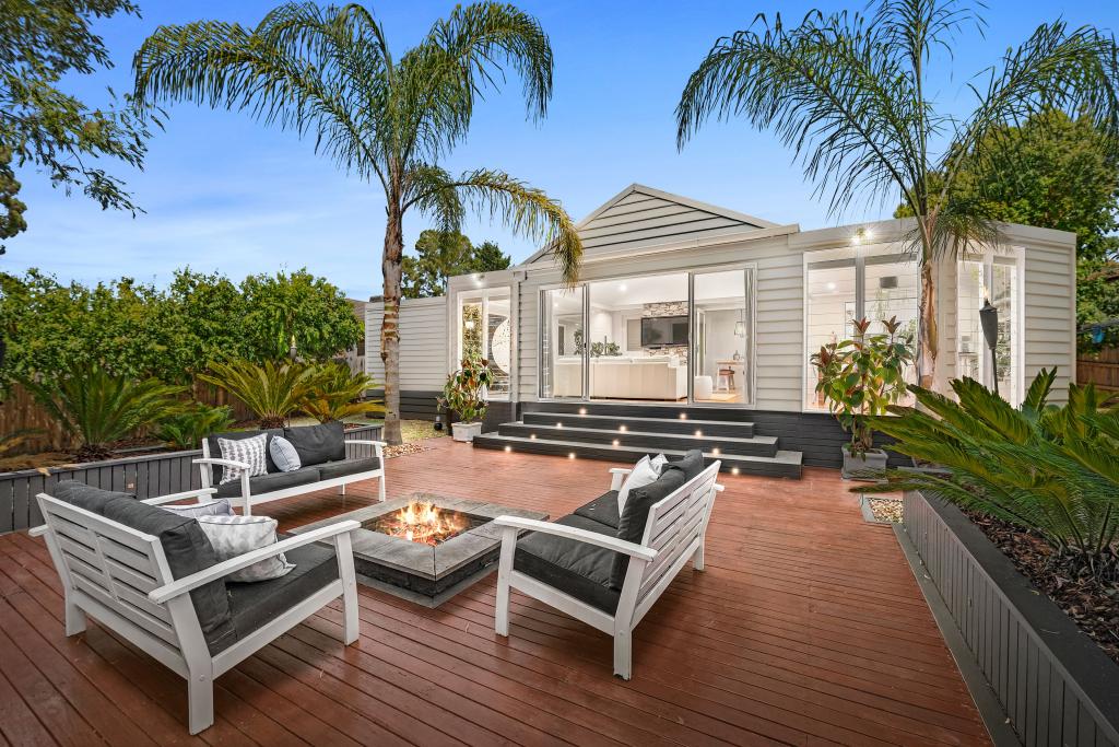 28 Chesney Dr, Ringwood, VIC 3134