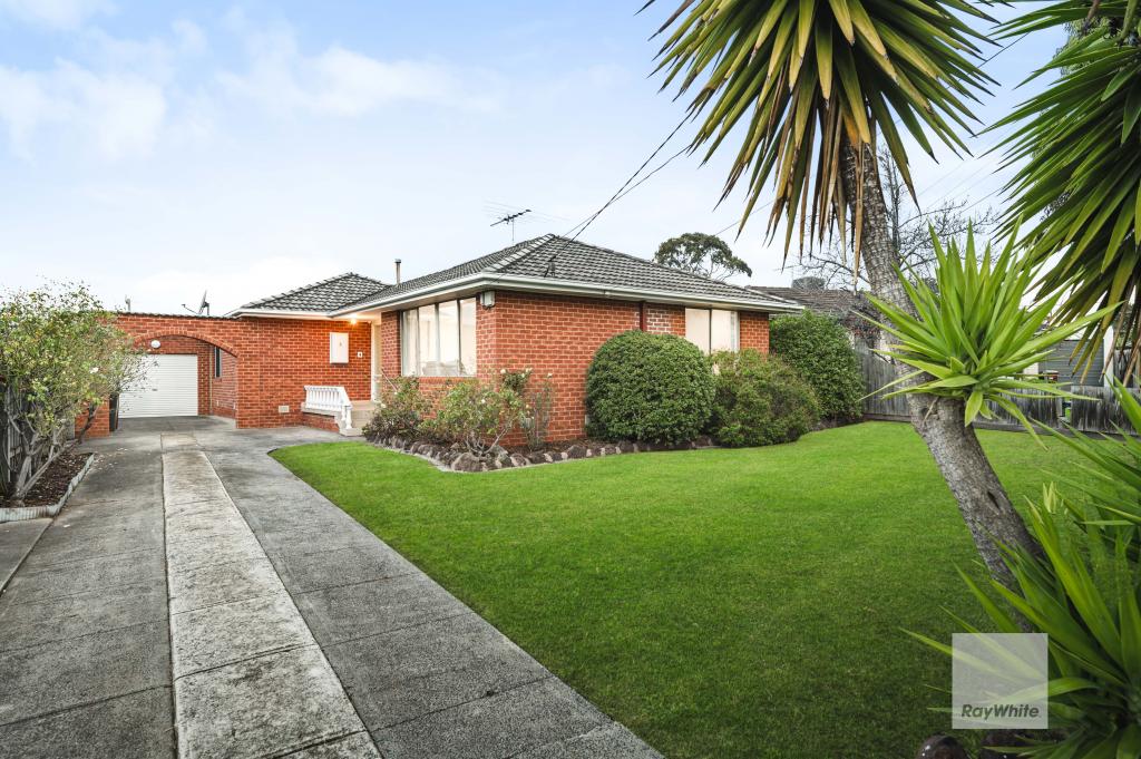 5 Chisholm Cl, Gladstone Park, VIC 3043