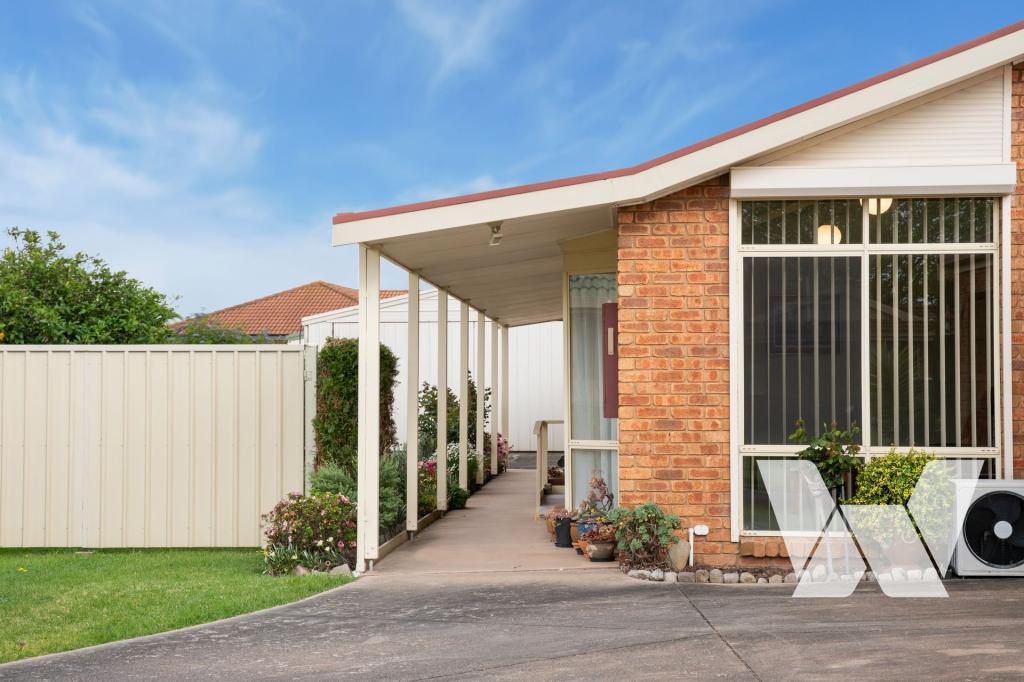 40 Balmoral Cres, Eastwood, VIC 3875