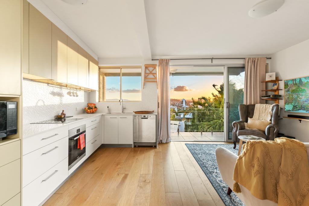 2/110 Crosby Rd, Ascot, QLD 4007
