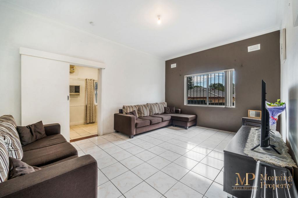 1 Chamberlain Rd, Guildford, NSW 2161