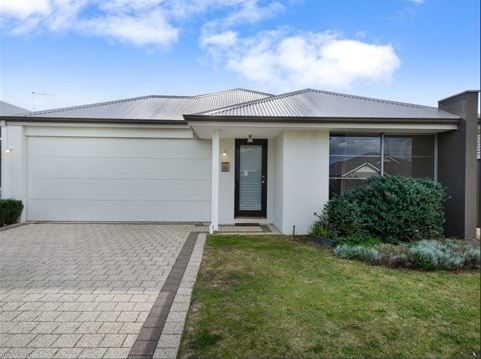 22 Bellingham Pde, Wellard, WA 6170