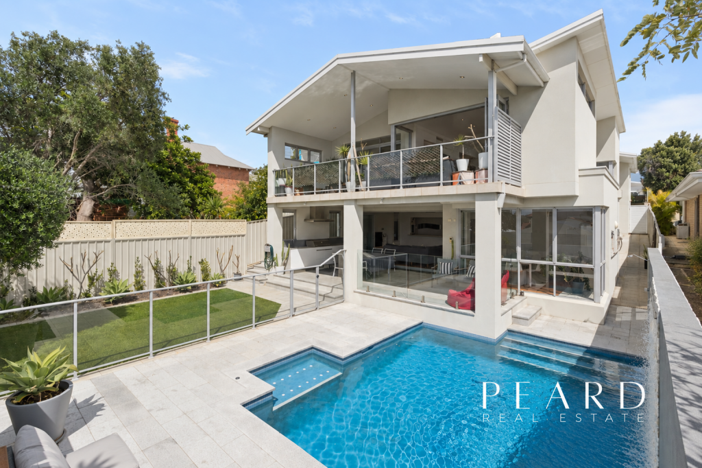 15 Haysom St, Trigg, WA 6029