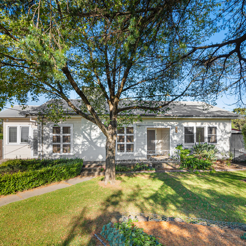 26 Mclachlan St, Orange, NSW 2800