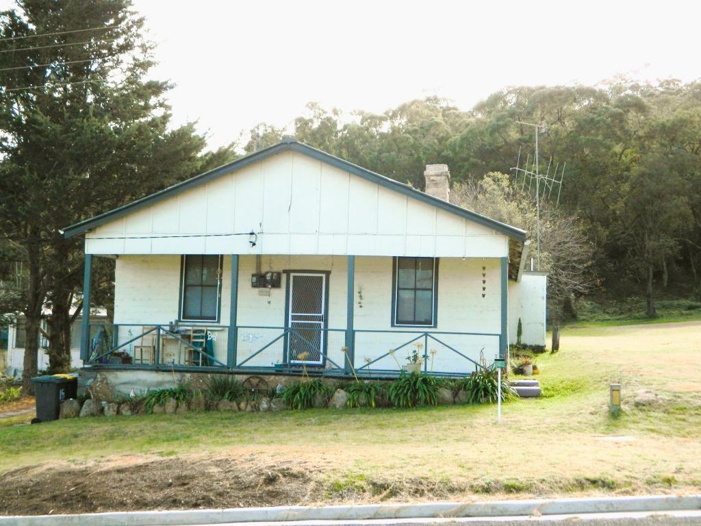 15 STATION ST, CHARBON, NSW 2848