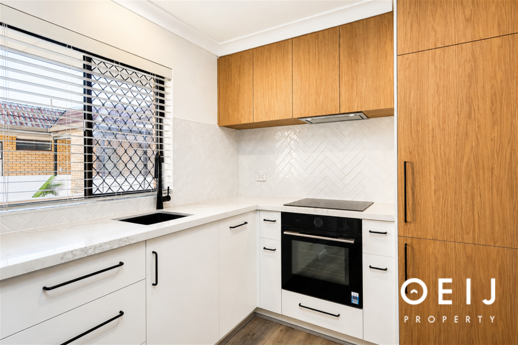 44/39 HURLINGHAM RD, SOUTH PERTH, WA 6151