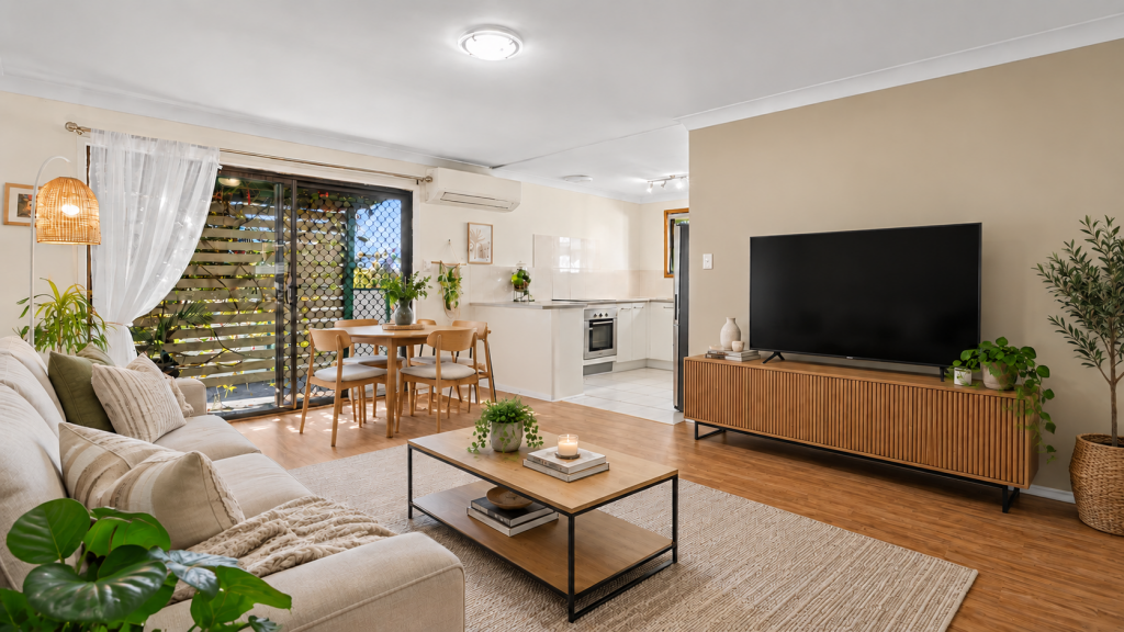 1/215 Government Rd, Labrador, QLD 4215
