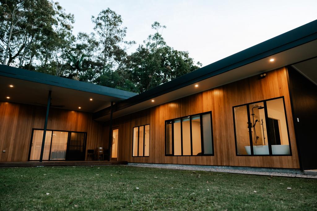 Contact Agent For Address, Tallai, QLD 4213