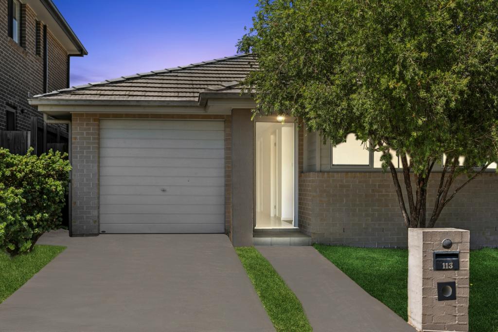 113 Ingleburn Gardens Dr, Bardia, NSW 2565