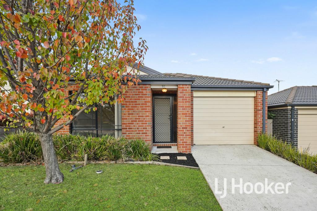 24/107 Army Rd, Pakenham, VIC 3810