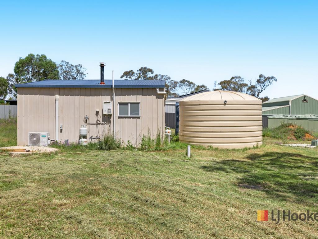 2 Wallahra Lane, Hendon, QLD 4362