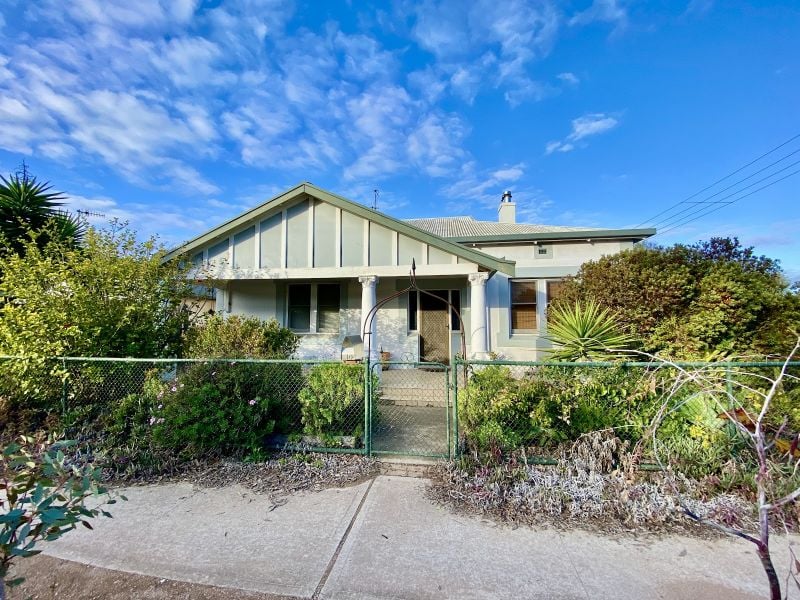 10 Crawford Tce, Streaky Bay, SA 5680