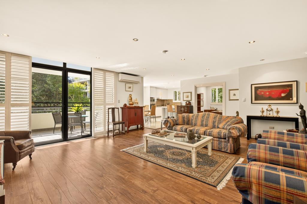 15/1-5 MERCER ST, CASTLE HILL, NSW 2154