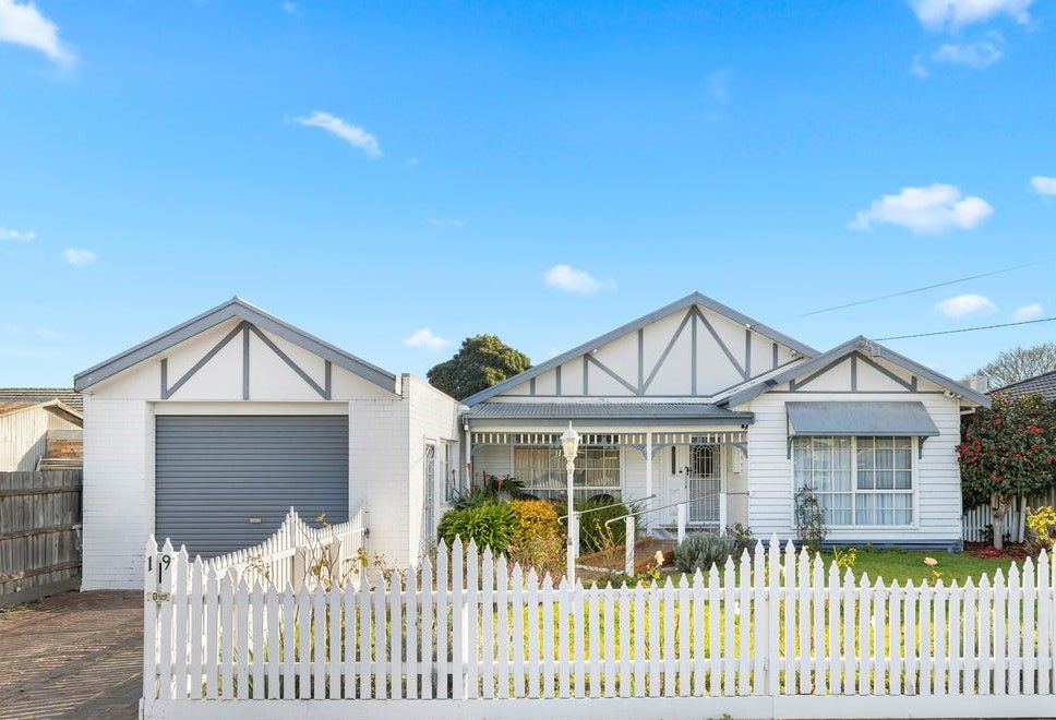 19 Anderson St, Werribee, VIC 3030