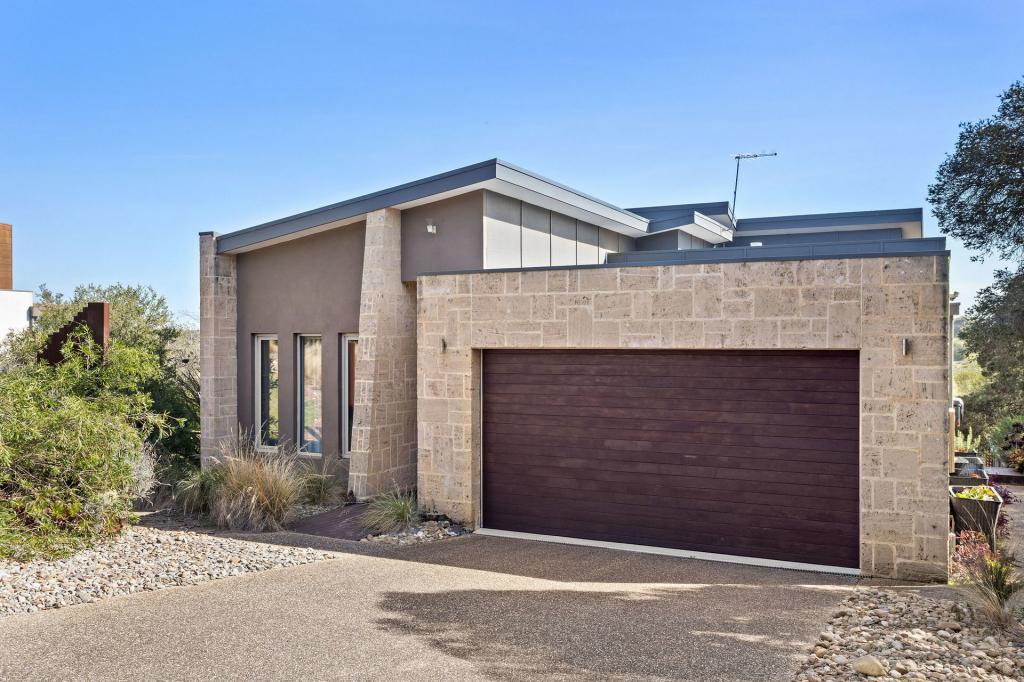 6 KINGSTON HTH ST, FINGAL, VIC 3939
