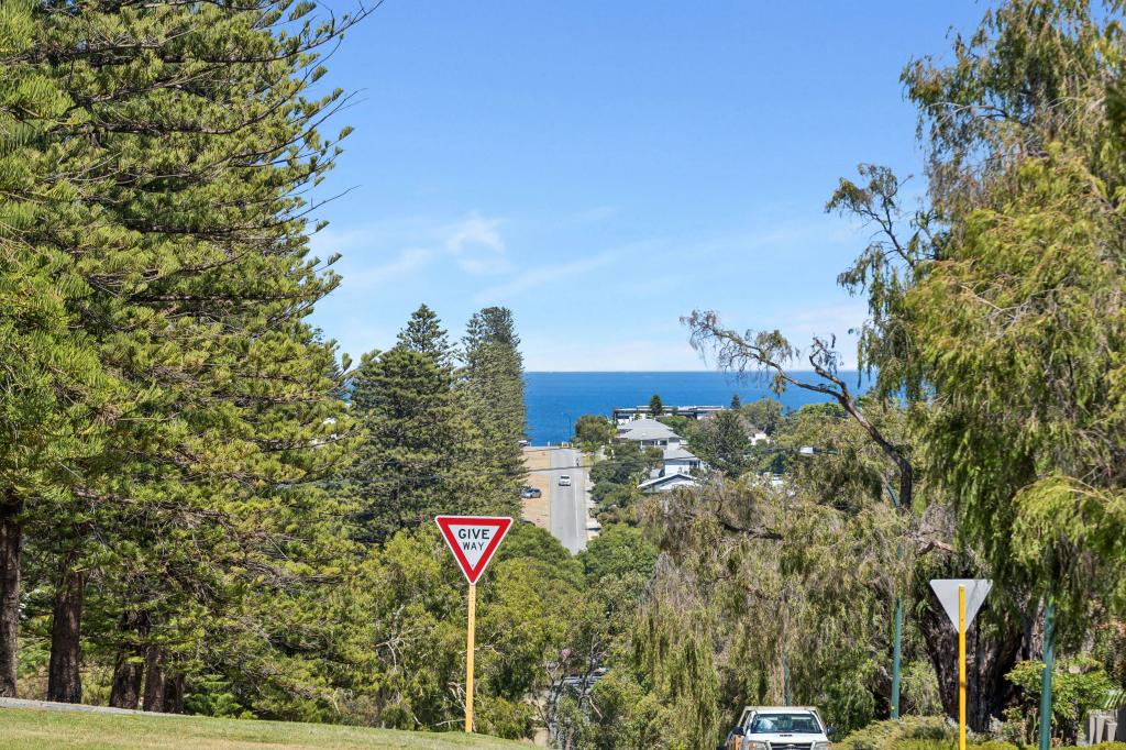 5 Pennefather Lane, Cottesloe, WA 6011