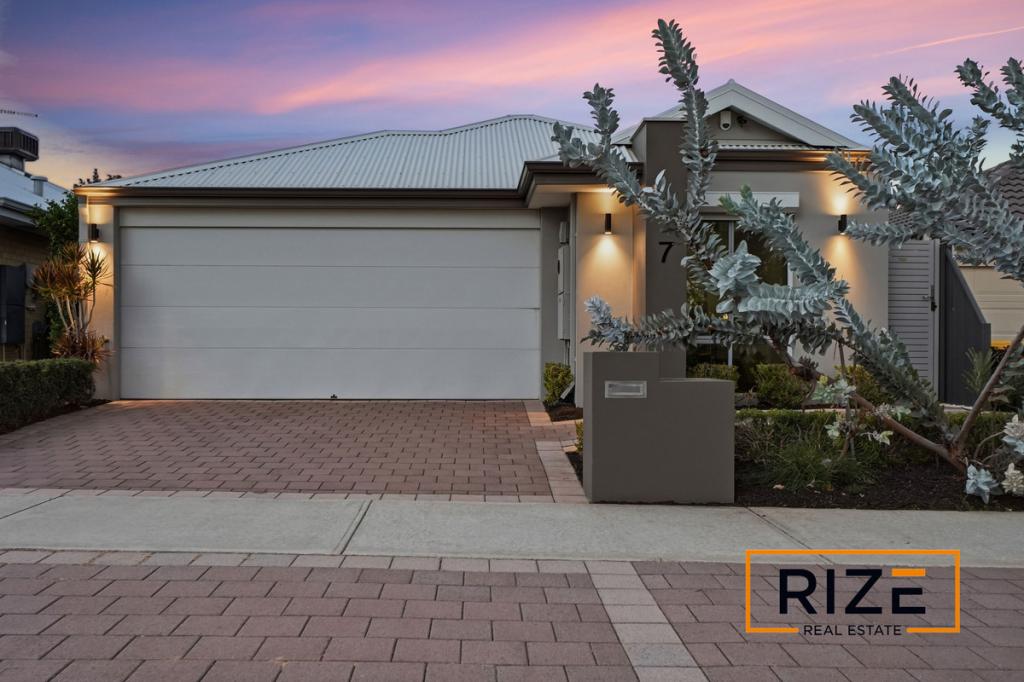 7 MAYALI BEND, BANKSIA GROVE, WA 6031