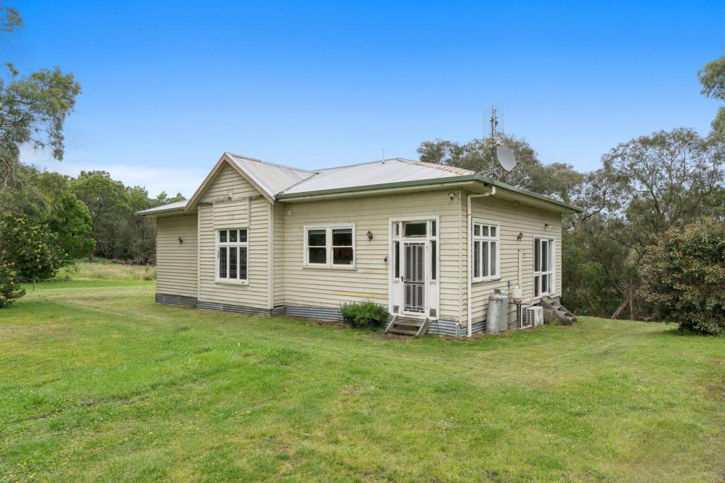 95 Lucas Rd, Carlisle River, VIC 3239