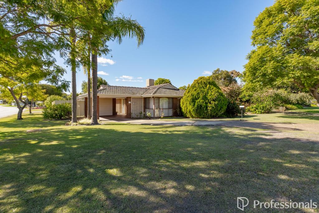 17 Gracechurch Cres, Leeming, WA 6149
