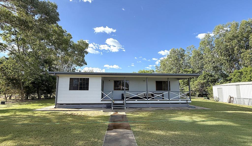 54 Boree St, Barcaldine, QLD 4725