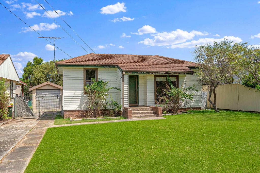 30 CHISWICK RD, SOUTH GRANVILLE, NSW 2142