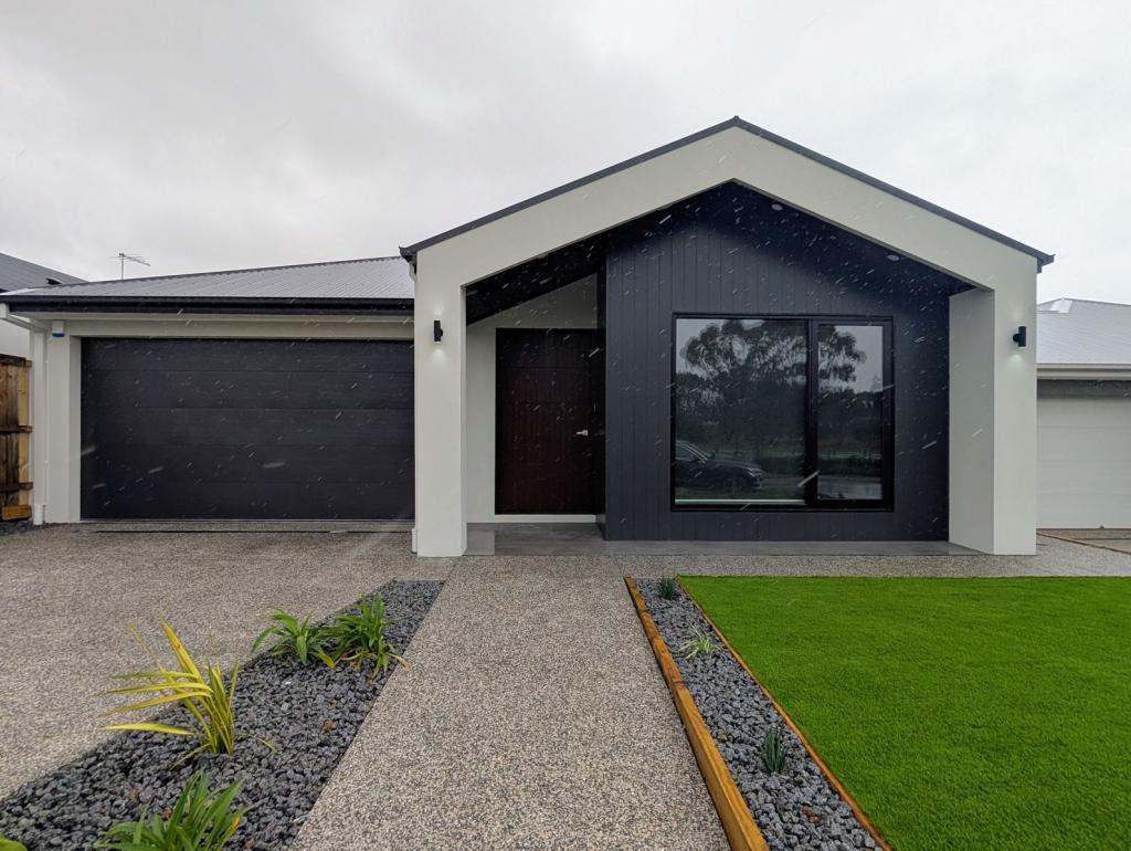 23 COMPANY AVE, SUNBURY, VIC 3429