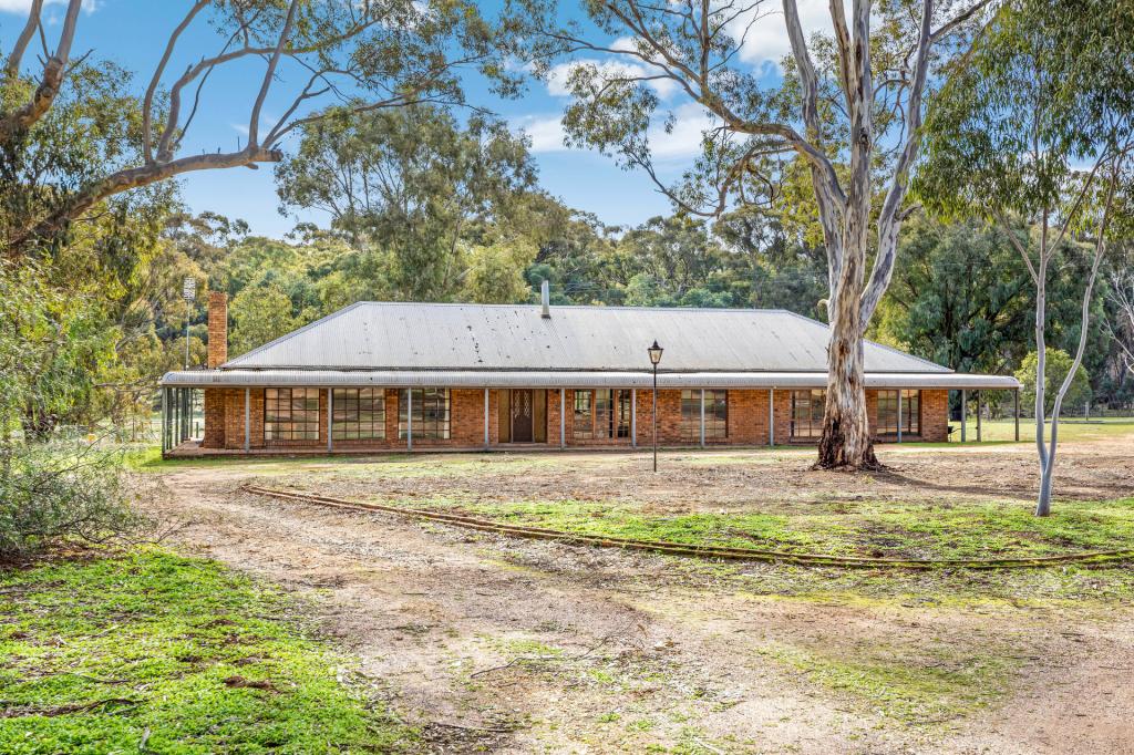 81 Clifden Lane, Wedderburn, VIC 3518