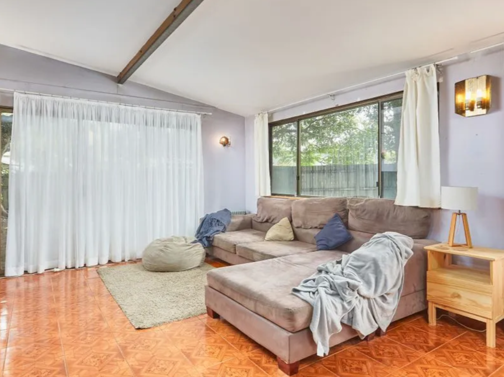 4 Elizabeth St, Currumbin Waters, QLD 4223