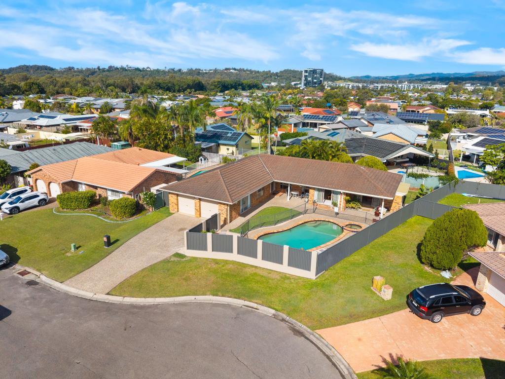 20 SILKYOAK CT, BURLEIGH WATERS, QLD 4220