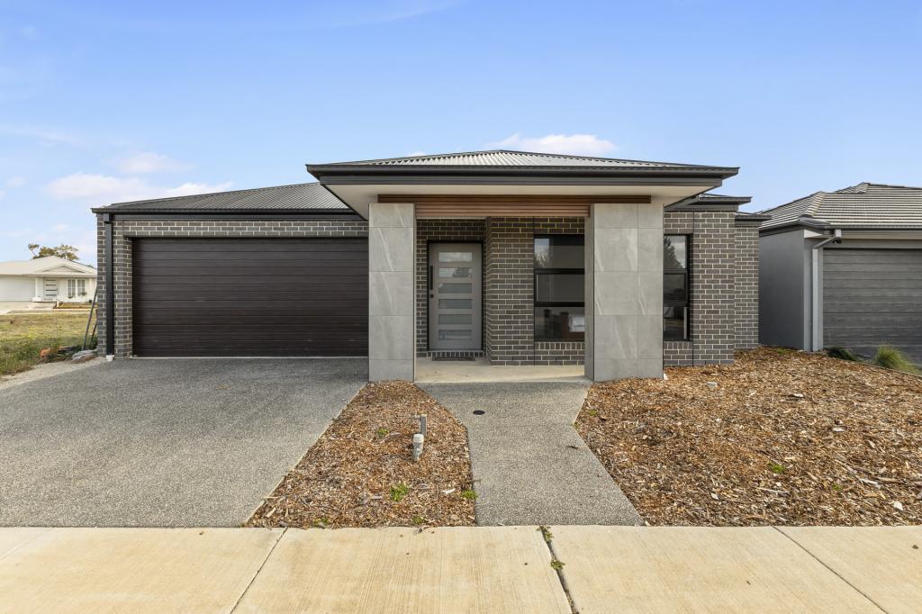 13 MATTHEWS RD, LOVELY BANKS, VIC 3213