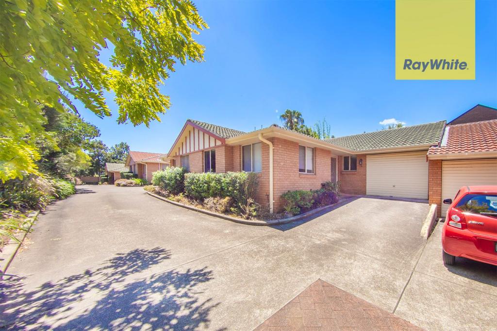 5/7 NIOKA CT, OATLANDS, NSW 2117