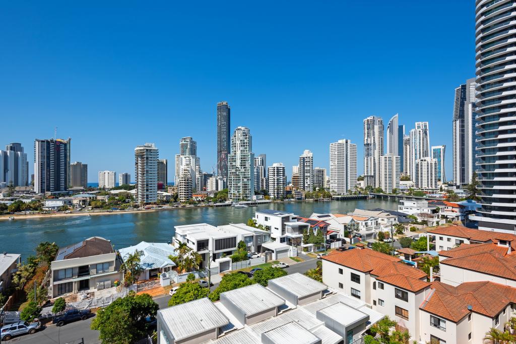 56/53 Darrambal St, Chevron Island, QLD 4217