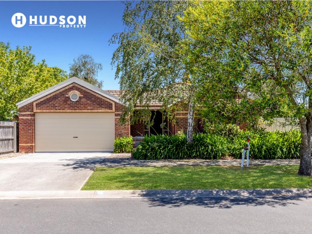 2 Woodburne Dr, Sale, VIC 3850