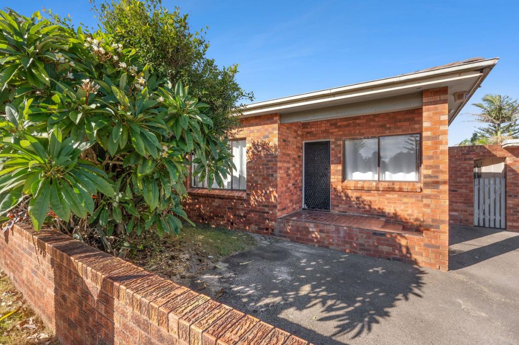 5 Simpson St, The Entrance North, NSW 2261