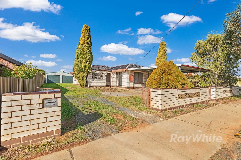 63 Queen St, Rochester, VIC 3561