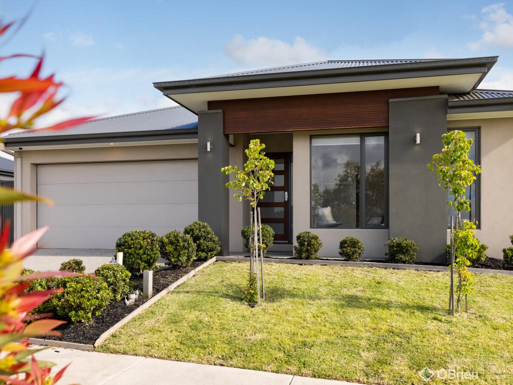 23 Seacrest Dr, Cowes, VIC 3922