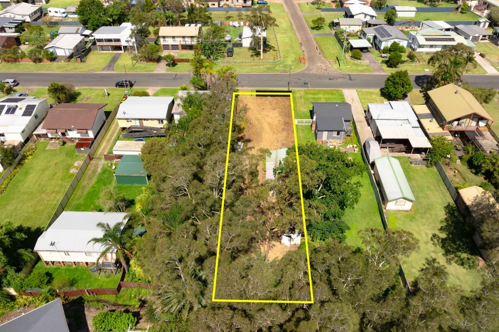 13 WUNDA AVE, SUSSEX INLET, NSW 2540