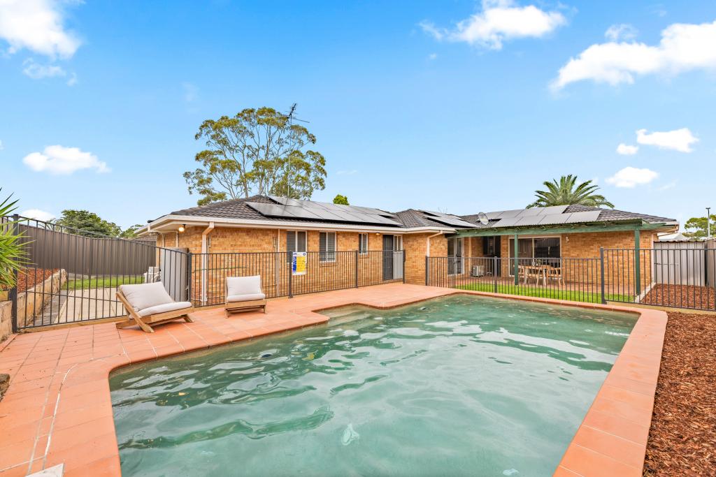 8 CALEY PL, BARDEN RIDGE, NSW 2234