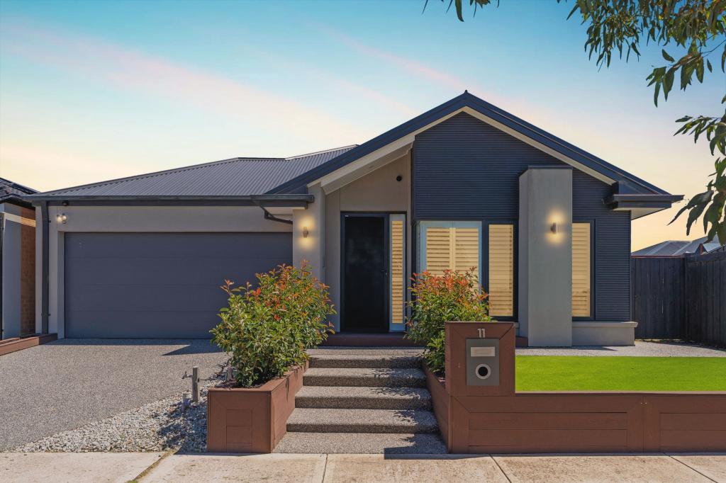 11 Tangelo St, Mickleham, VIC 3064