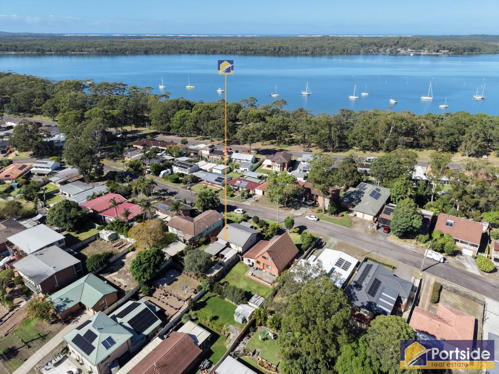 15 Boyd Ave, Lemon Tree Passage, NSW 2319