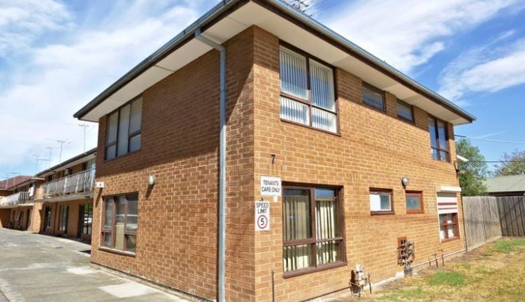 6/7 KING EDWARD AVE, ALBION, VIC 3020