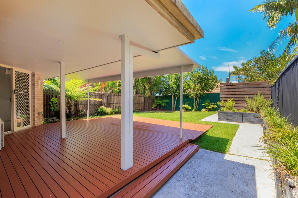 1/55a Mattocks Rd, Burleigh Waters, QLD 4220