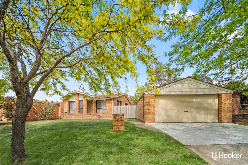 5 Frater Cres, Lyneham, ACT 2602