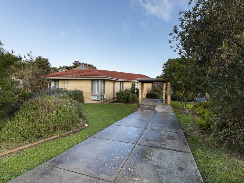 1a Perth Pl, Christie Downs, SA 5164