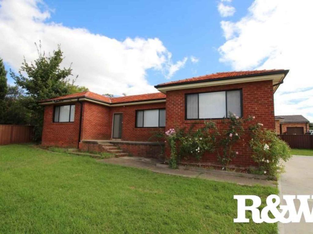 32 Hartington St, Rooty Hill, NSW 2766