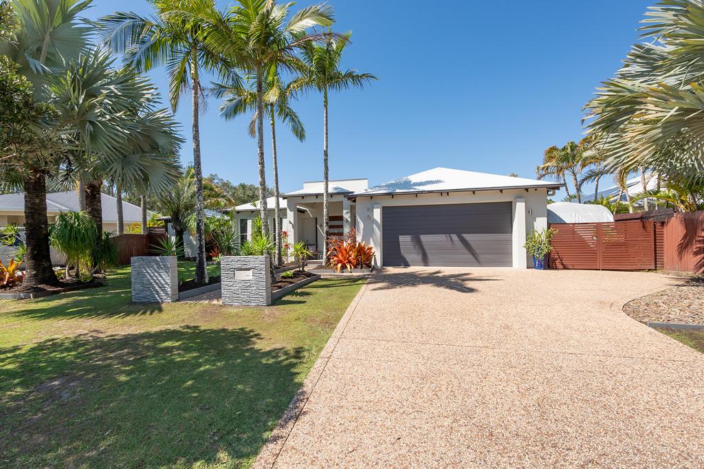 6 STARFISH WAY, TWIN WATERS, QLD 4564