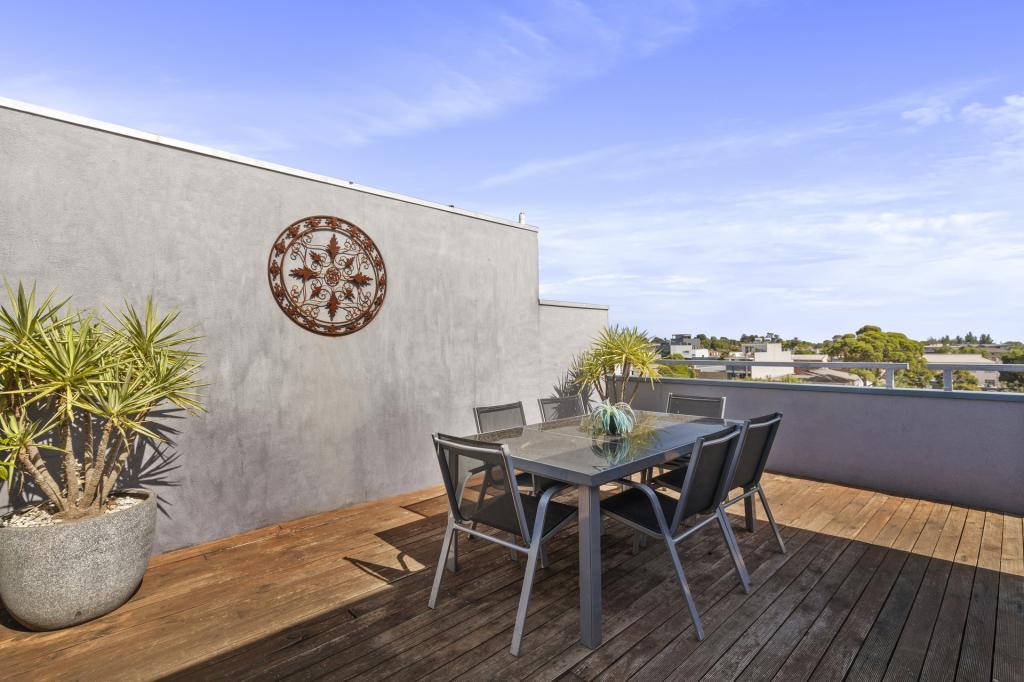 3/104 Barkly St, St Kilda, VIC 3182