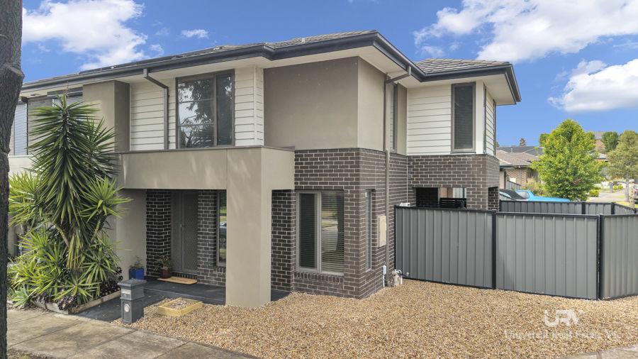 15 Dalziel Dr, Mernda, VIC 3754